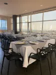 Giluxe Hotel - Breakfast