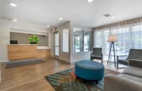 Extended Stay America Suites - Portland - East - Parkplatz