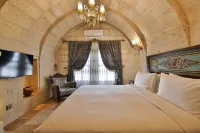 Elika Cave Suites Cappadocia ,Curio Collection by Hilton - Ylellinen
