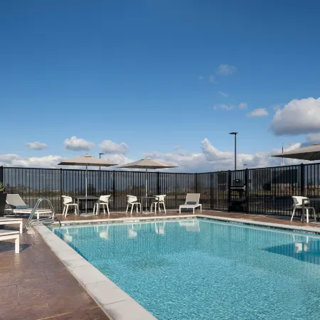 Hilton Garden Inn Visalia