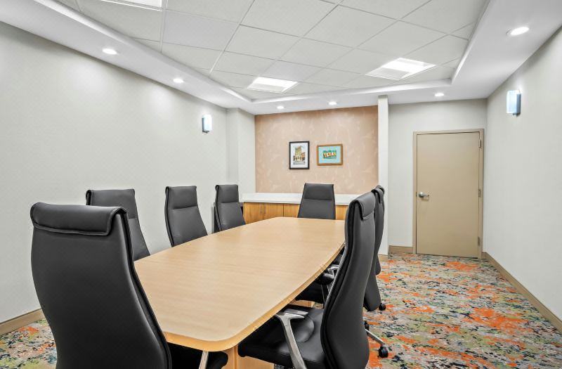 Hampton Inn & Suites Waxahachie photo 5