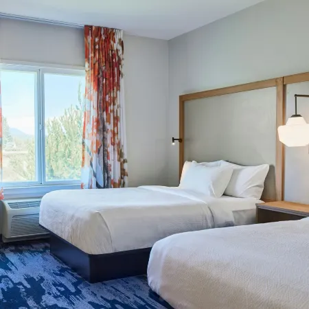 Fairfield Inn & Suites Burlington