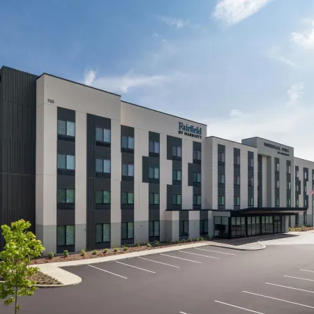 Fairfield Inn & Suites Lancaster
