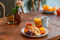 First Hotel Breiseth - breakfast