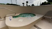 Hampton Inn St. Simons Island - Hot Tub