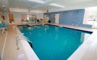Hampton Inn Suffolk - Pool