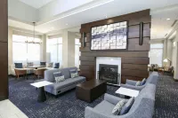 Hilton Garden Inn Melville - Pet friendly