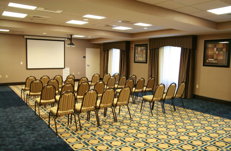 Hampton Inn Topeka photo 4