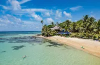 Yemaya Reefs - Strand