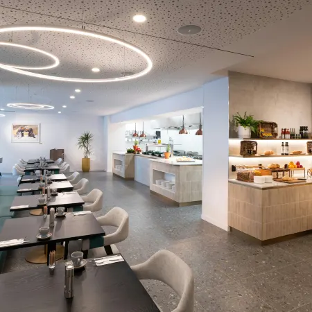 DoubleTree by Hilton Hobart