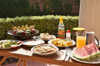 Amahoro Guest House - breakfast