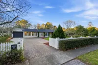 Casa Cypress, Home Near Bowral With Garden and BBQ - Apartments