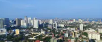 MR BED-Skyline View Condo With POOL - 2つ星
