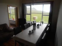 Giljur Guesthouse - parking