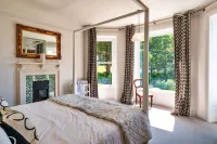 House With Private Vineyard - Hot Tub