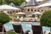 Pennyhill Park Hotel and Spa - Pools