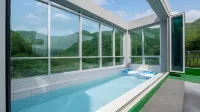 Gapyeong Homyeong Naru 165 Pool Villa -  Ferienhäuser