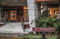 アルタドモ ホテル