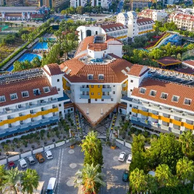 Primasol Hane Family Resort Hotel Отели рядом с достопримечательностью «Кумкой»