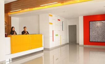 Amaris Hotel Serpong Tangerang - Housity