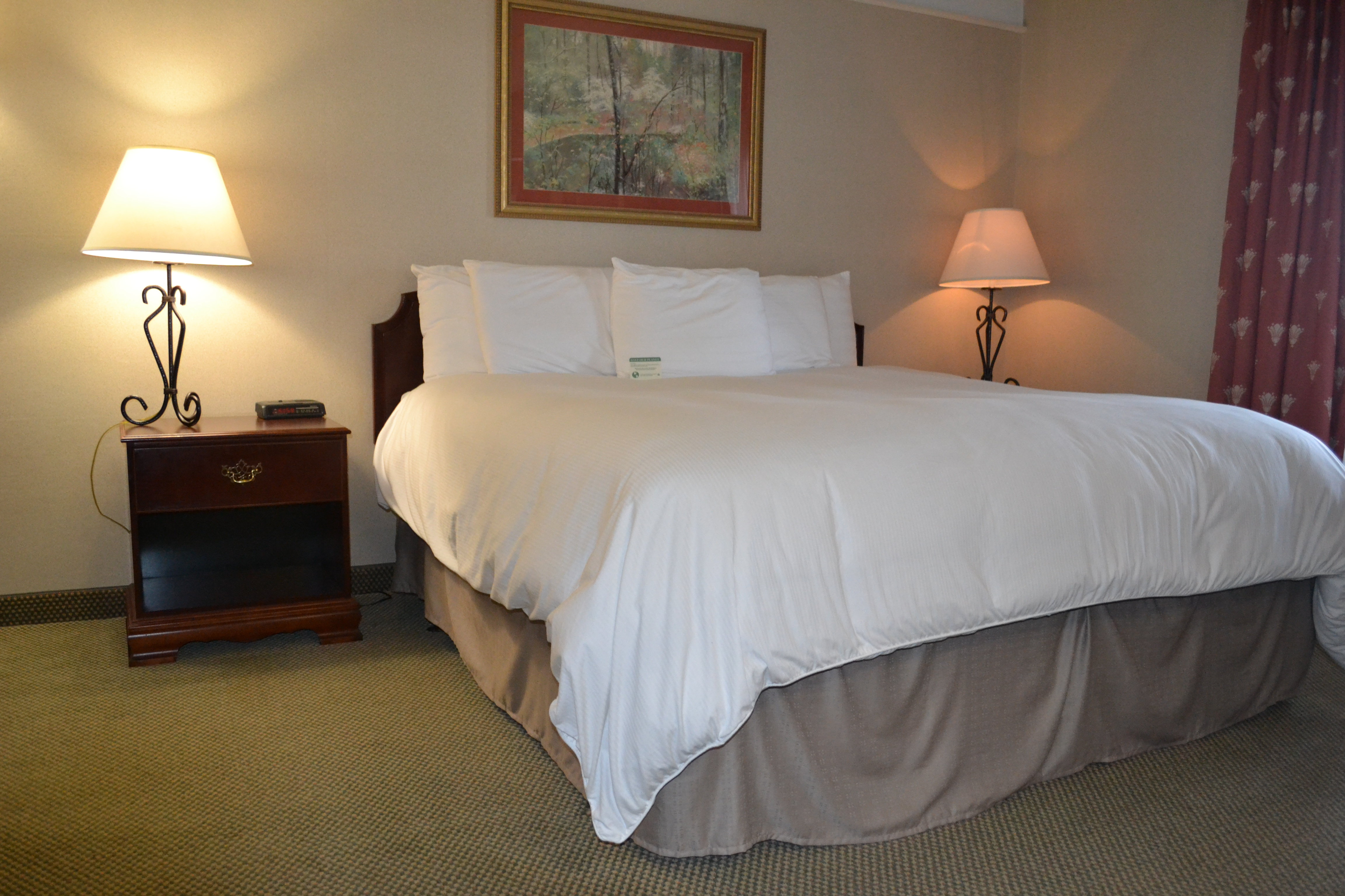 Eastland Suites Extended Stay Hotel & Conference Center Urbana