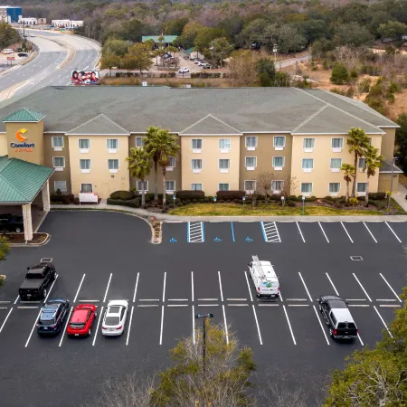 Comfort Suites Niceville Near Eglin Air Force Base