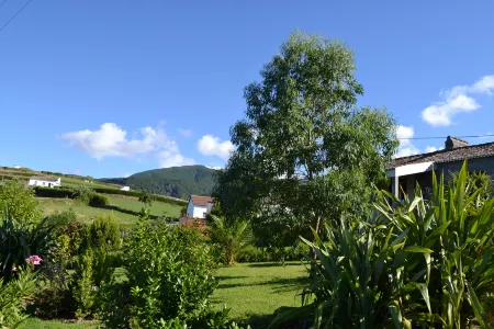 Private Eco-Friendly Holiday Cottage with Sea and Mountain View.
