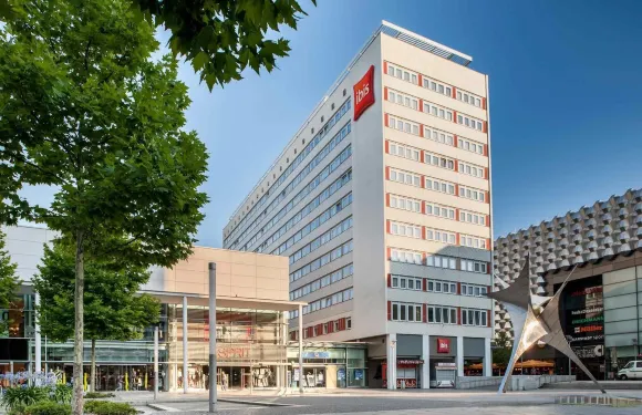 宜必思德雷斯頓巴斯台酒店