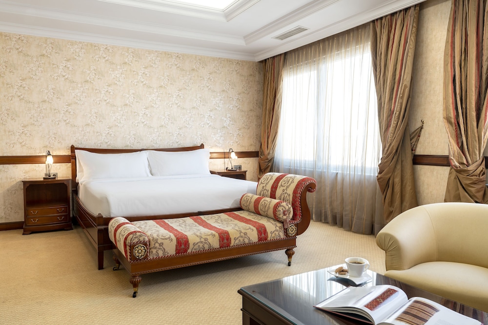 LaresPark Hotel Taksim (Occidental Taksim)