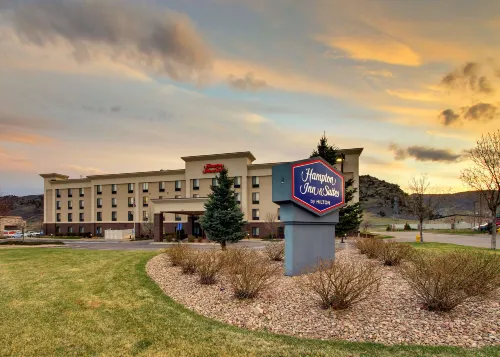 Hampton Inn & Suites Denver Littleton - parking