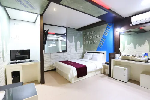 Suro Motel Samcheok - 2-Star