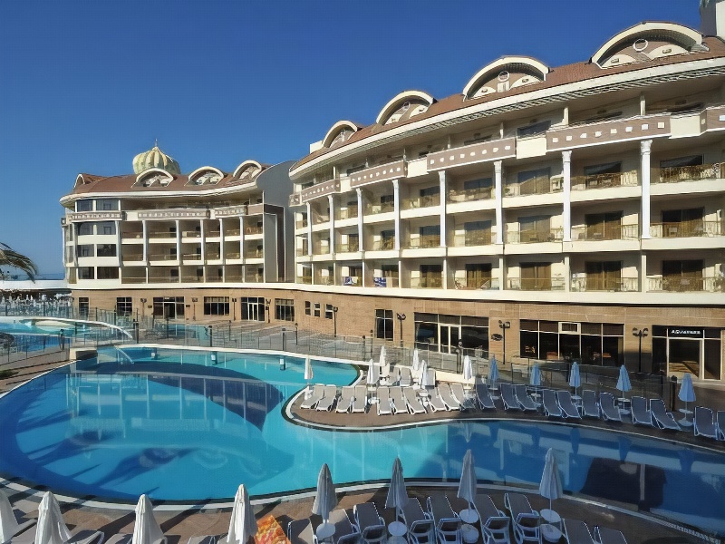 Kirman Belazur Resort & Spa - All Inclusive