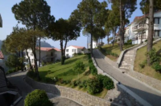 Moksha Himalaya Spa Resort