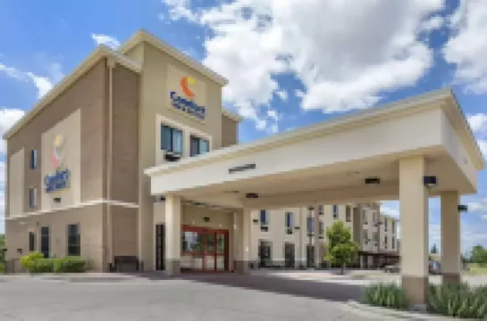 Comfort Inn & Suites