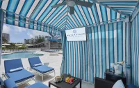 Waterstone Resort & Marina Boca Raton, Curio Collection by Hilton - Rooftop Pools
