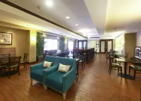 北不倫瑞克/新不倫瑞克歡朋飯店 北不倫瑞克住宿飯店