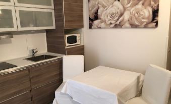 1. Apartmen..