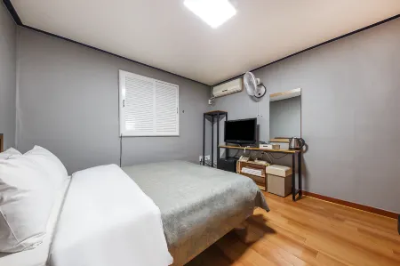 Gongju Sydney Отели рядом с достопримечательностью «Kongju National University Singwan Campus»