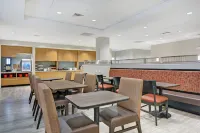 TownePlace Suites Jackson Airport/Flowood - breakfast