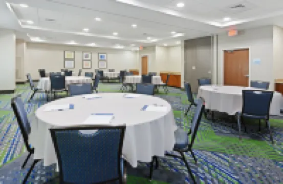 Holiday Inn Express & Suites CULPEPER by IHG