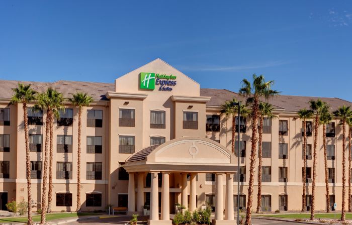 Holiday Inn Express & Suites YUMA by IHG