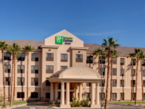 Holiday Inn Express & Suites YUMA by IHG Hotels in Yuma