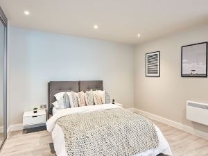 One Thames Valley Studio- Bracknell