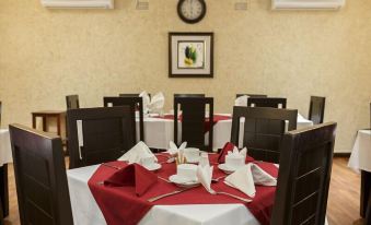 Mokorro Hotel - Housity