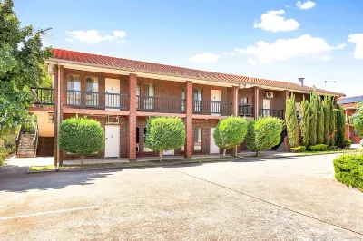 Comfort Inn & Suites Sombrero Hotels in Kilburn
