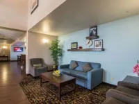 Comfort Inn & Suites Airport South โรงแรมในคาลการี