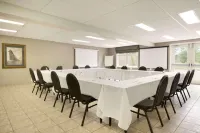 Days Inn by Wyndham Orillia