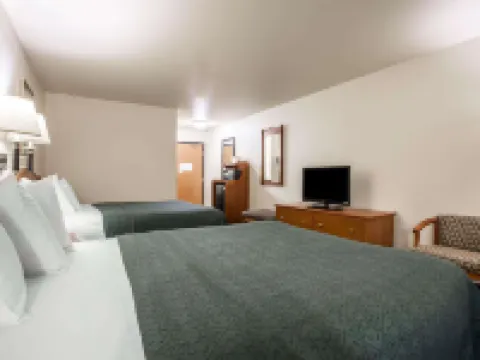 Quality Inn & Suites Federal Way - Seattle Hotels in Federal Way