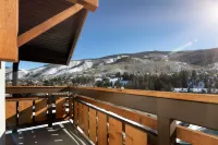 Highline Vail - a DoubleTree by Hilton - Mountain view