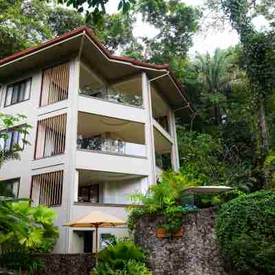 Arenas Del Mar Beachfront & Rainforest Resort Member of the Cayuga Collection Hotel Exterior